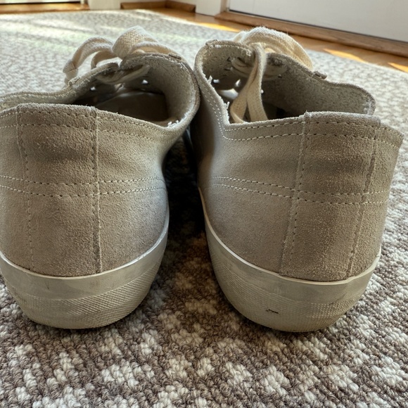 Golden Goose V-Star Sneakers with silver star and pearl suede - size 40 - Picture 6 of 9